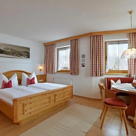 Huettschmiedhof Фермерский дом