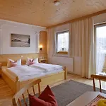 Huettschmiedhof * Kössen