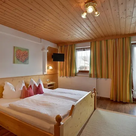 Çiftlik konaklama Huettschmiedhof